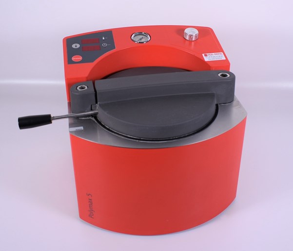 Bild von Dreve Polymax 5 rot Druckpolymerisationsgerät